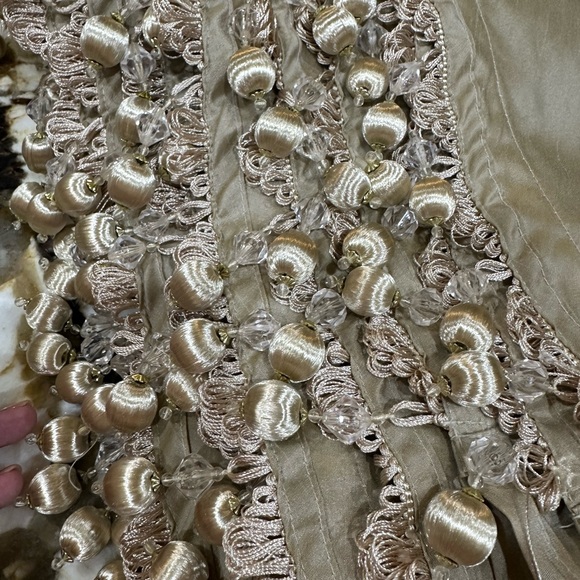 Peri Homework’s Collection Champagne & Brown Valance Panels and Curtain Set - Picture 8 of 9